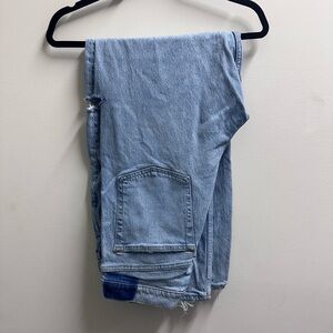 Abercrombie The Dad High Rise Distressed Light Wash Jeans Sz 33/16R